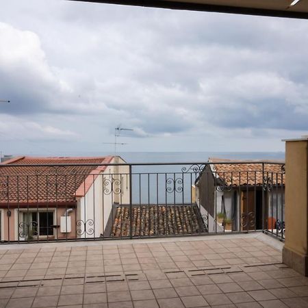 Nick & Santo'S Holiday Homes R จีอาร์ดีนี นักซอส ภายนอก รูปภาพ