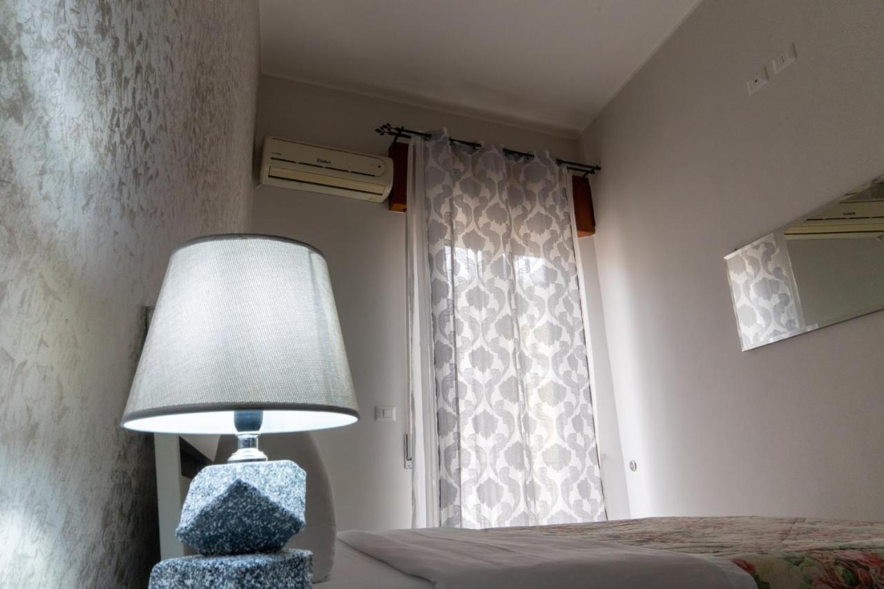 Nick & Santo'S Holiday Homes R จีอาร์ดีนี นักซอส ภายนอก รูปภาพ
