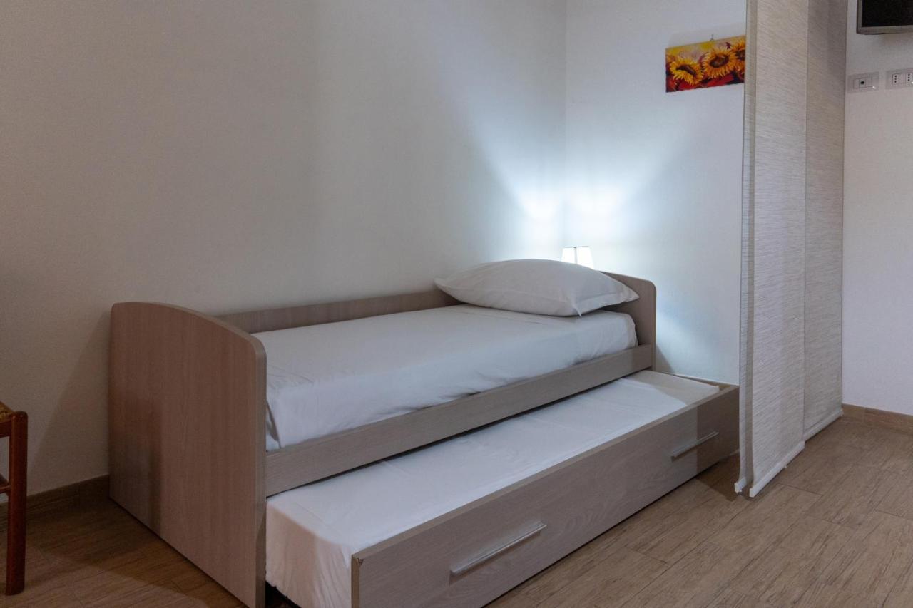Nick & Santo'S Holiday Homes R จีอาร์ดีนี นักซอส ภายนอก รูปภาพ
