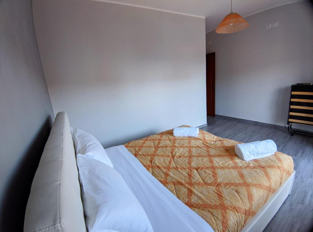 Nick & Santo'S Holiday Homes R จีอาร์ดีนี นักซอส ภายนอก รูปภาพ