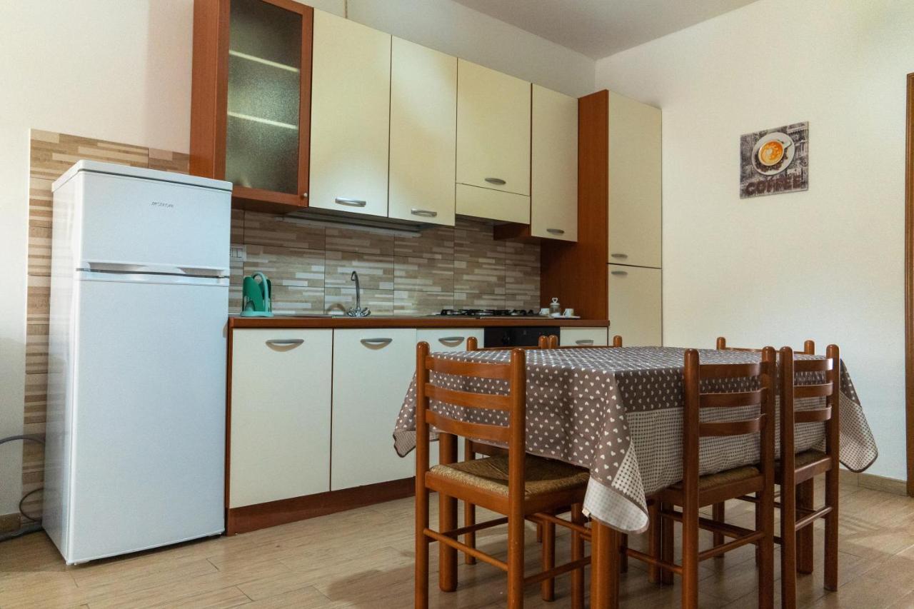 Nick & Santo'S Holiday Homes R จีอาร์ดีนี นักซอส ภายนอก รูปภาพ